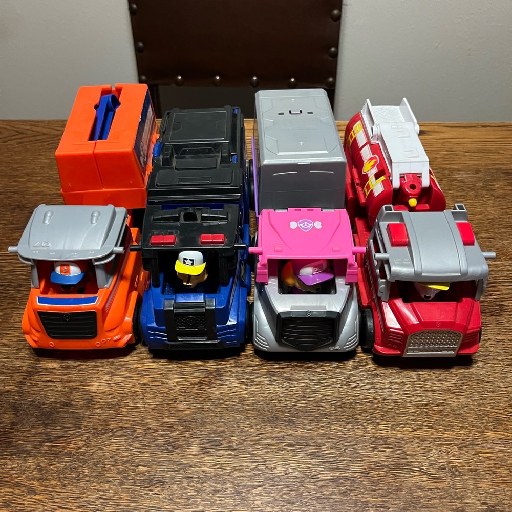 Paw Patrol Big Truck Pups Lot